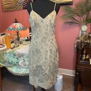 Vintage 90s y2k Worth dress with floral textured print and daisy embroidery NWT